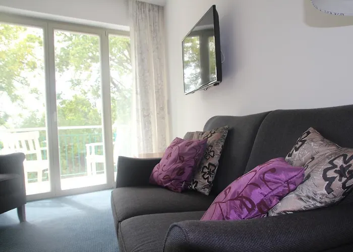 Lindenstrasse Pensionat 2*