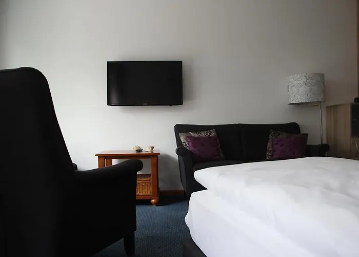 Lindenstrasse 2* Neuenhagen bei Berlin